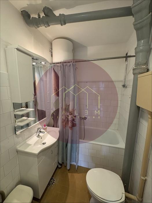 lokali-izdavanje-0R6mFpO5IU Dvosoban stan na prodaju, Besni Fok, Beograd, 61m², 64.900 €