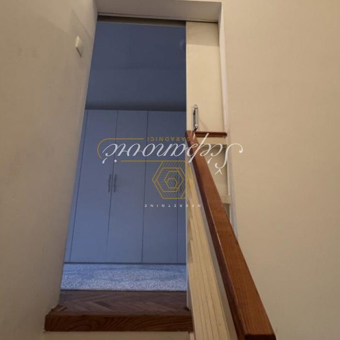 Petosoban stan na prodaju, Centar, Novi Sad, 120m², 330.000 €
