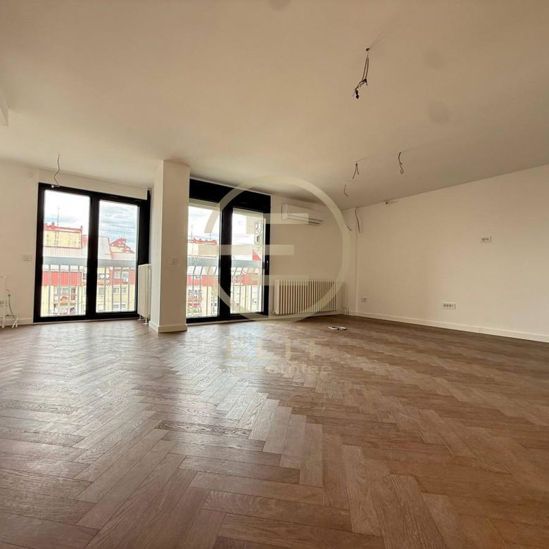 Stan Prodaja Novi Sad  100 m2