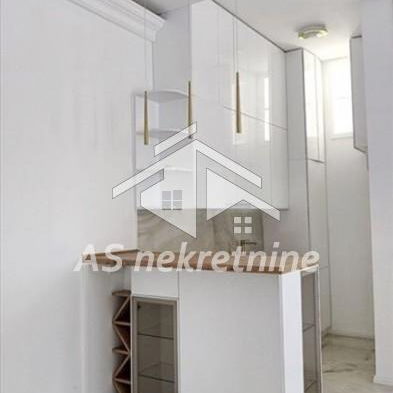 Stan Izdavanje Beograd Dorćol 106 m2