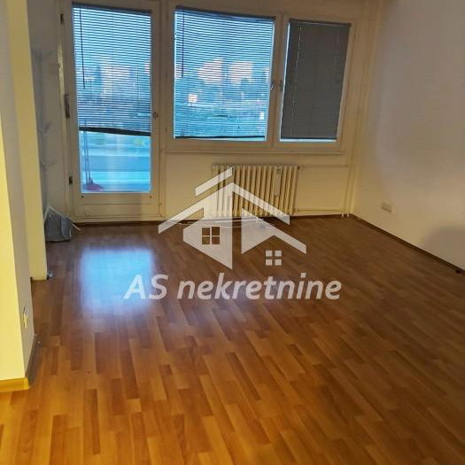 Stan Izdavanje Beograd Blok 19a 73 m2