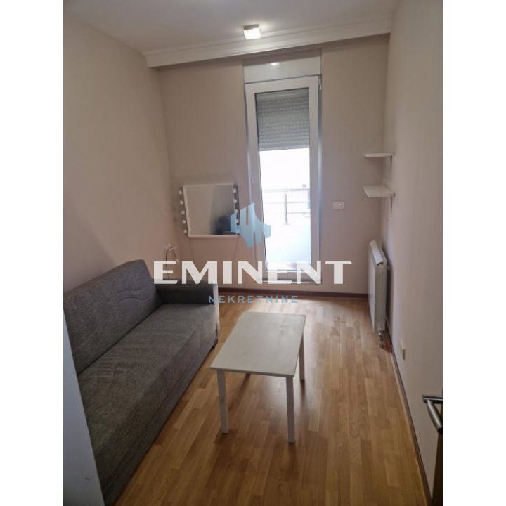 Četvorosoban stan za izdavanje, Voždovačka Crkva, Beograd, 120m², 1.650 €/mes