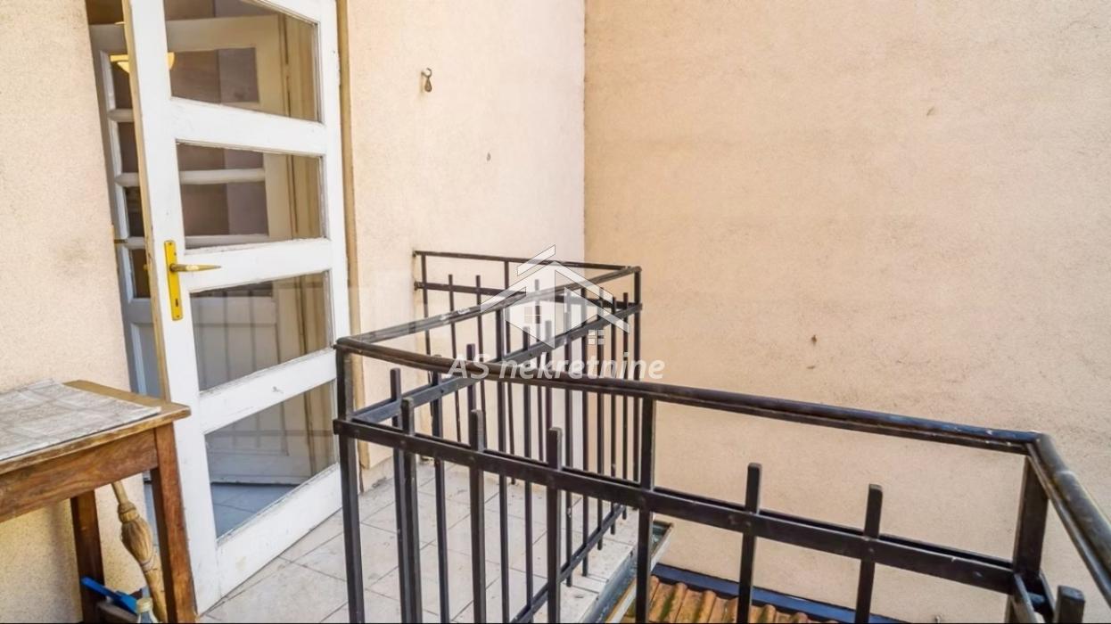 lokali-izdavanje-9JclzeWGrO Dvosoban stan za izdavanje, Skadarlija, Beograd, 65m², 800 €/mes