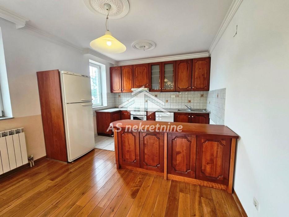 Stan Izdavanje Beograd Dedinje 115 m2