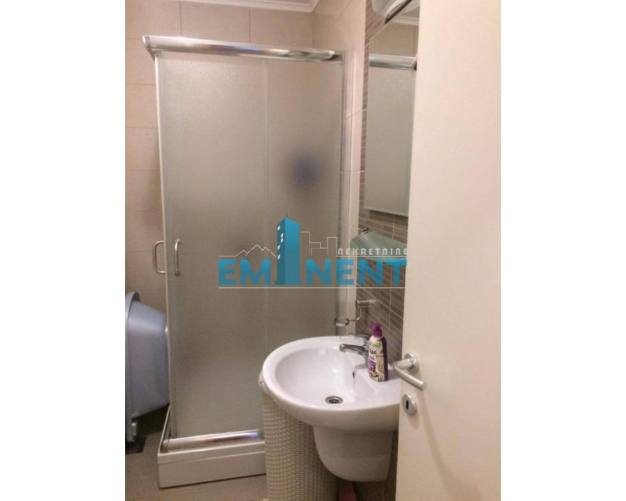 lokali-izdavanje-BMFJPkdgPk Stan Izdavanje Beograd Denkova Bašta 56 m2