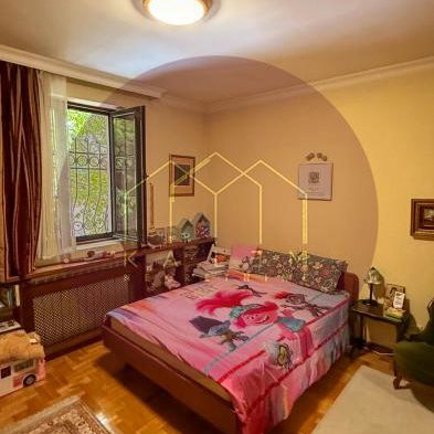 Kuća na prodaju, FON, Beograd, 377m², 1.250.000 €