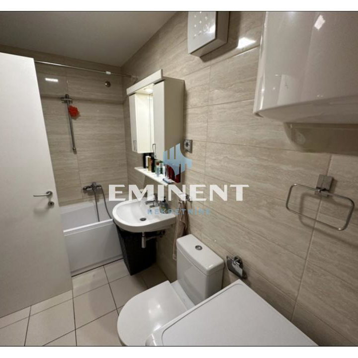 Dvosoban stan za izdavanje, A Blok – Blok 67a, Beograd, 65m², 1.000 €/mes