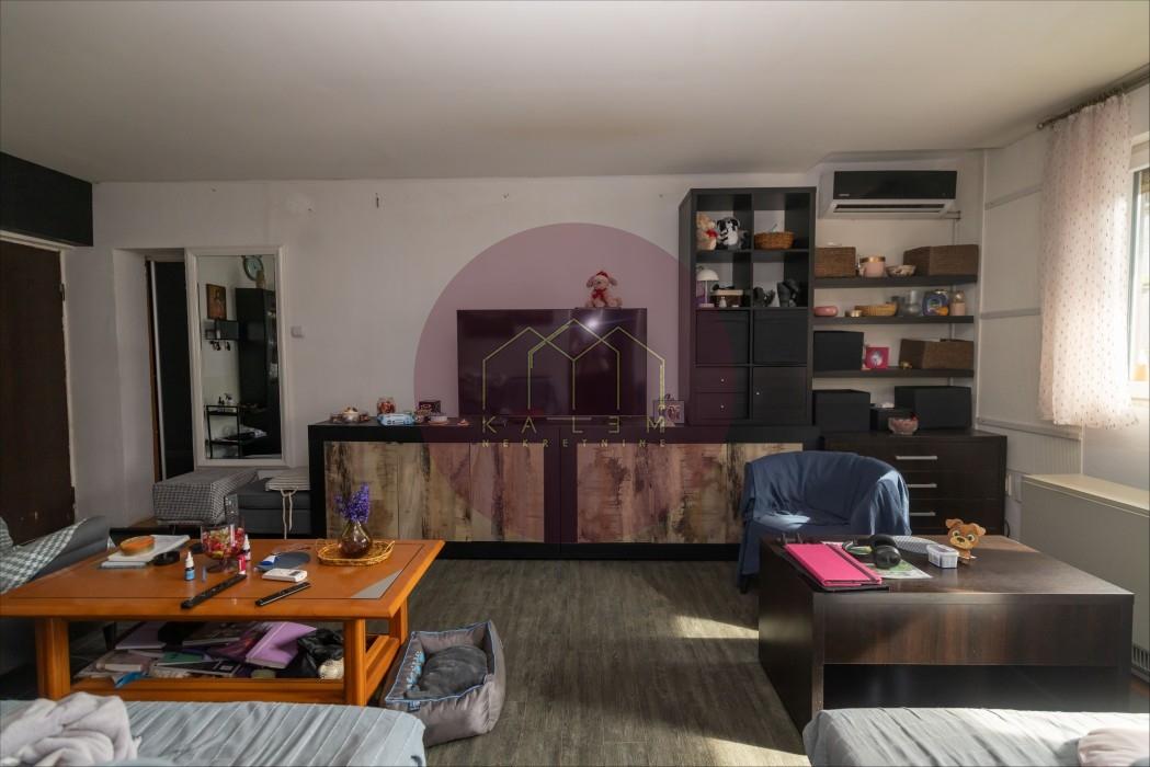 Dvosoban stan na prodaju, Karaburma, Beograd, 62m², 159.900 €