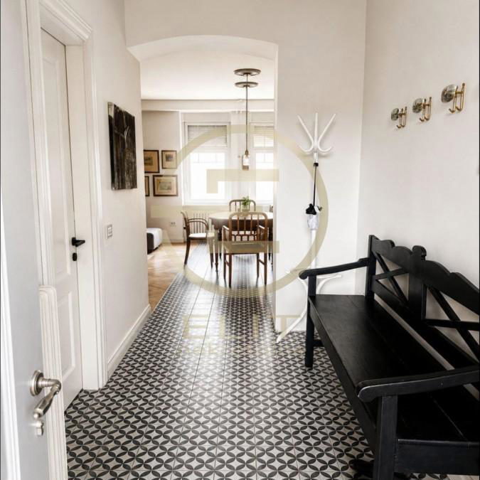 Trosoban stan za izdavanje, Centar, Novi Sad, 93m², 1.200 €/mes