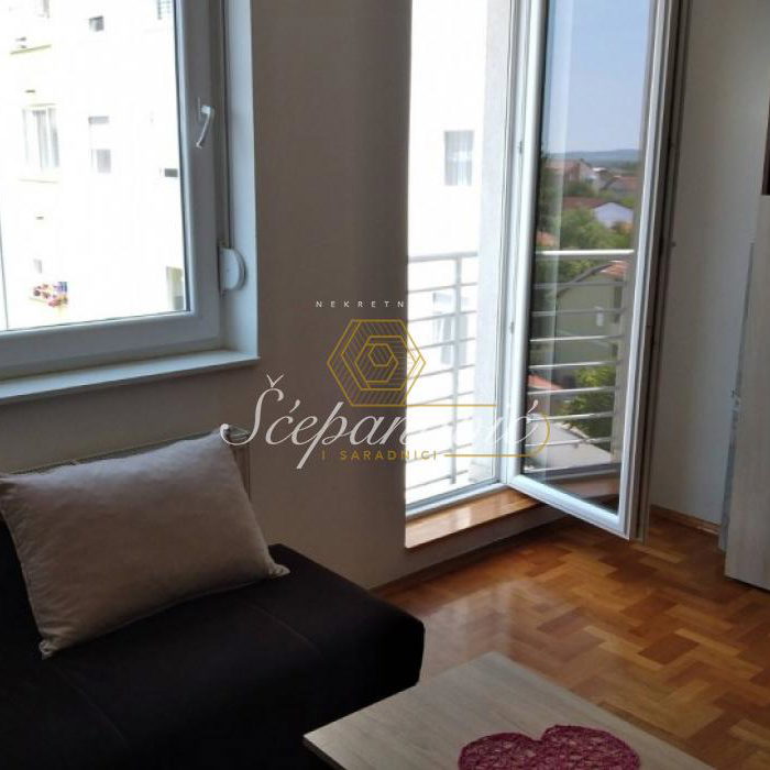 Stan Prodaja Novi Sad  24 m2