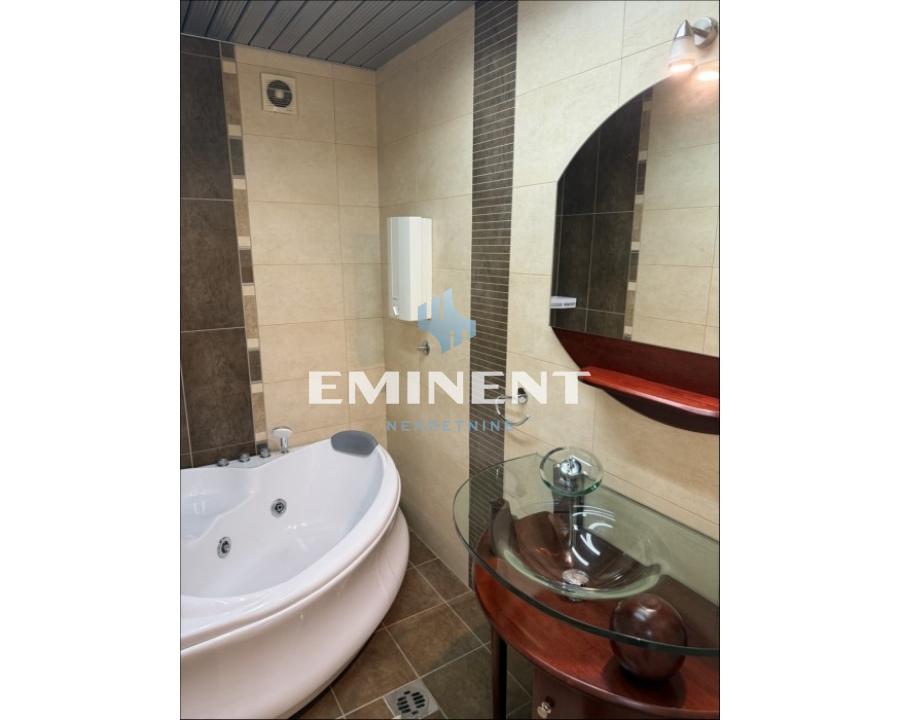 Trosoban stan za izdavanje, Blok 22, Beograd, 80m², 2. sprat, 1.000 €/mes