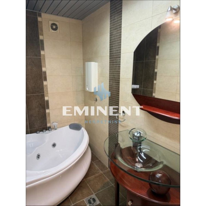 Trosoban stan za izdavanje, Blok 22, Beograd, 80m², 2. sprat, 1.000 €/mes