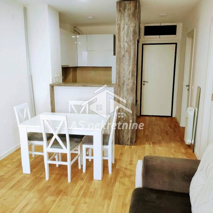 Stan Izdavanje Beograd Konjarnik (voždovački Deo) 41 m2