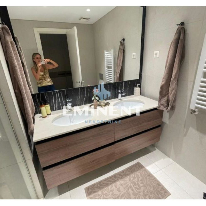 Četvorosoban stan na prodaju, Beograd na Vodi, Beograd, 140m², 1.250.000 €