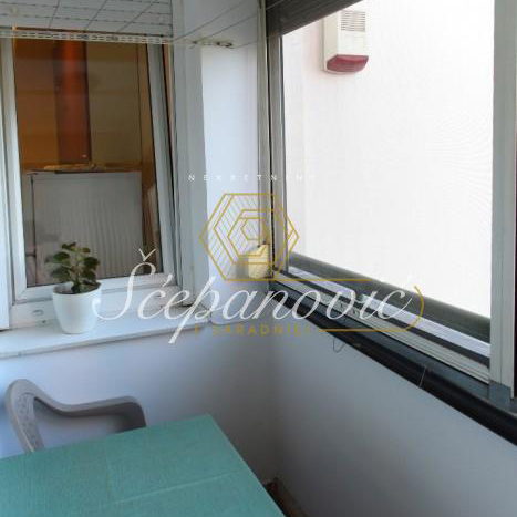 Stan Izdavanje Novi Sad Betanija 49 m2