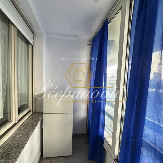 Stan Izdavanje Novi Sad  31 m2