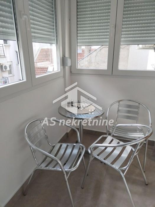 Dvosoban stan za izdavanje, Hram Svetog Save, Beograd, 54m², 2. sprat, 850 €/mes