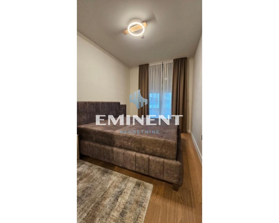 Stan Prodaja Beograd Blok 65 76 m2
