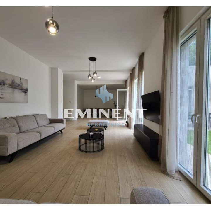 Stan Prodaja Beograd Dedinje 220 m2