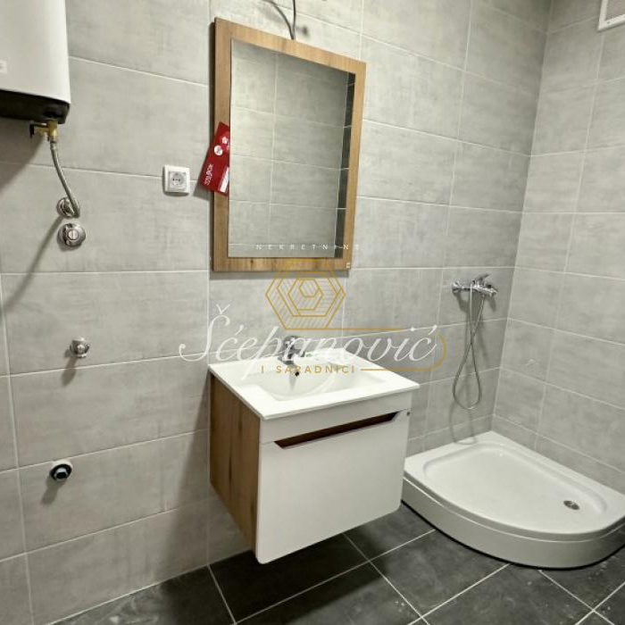Stan Prodaja Novi Sad  44 m2