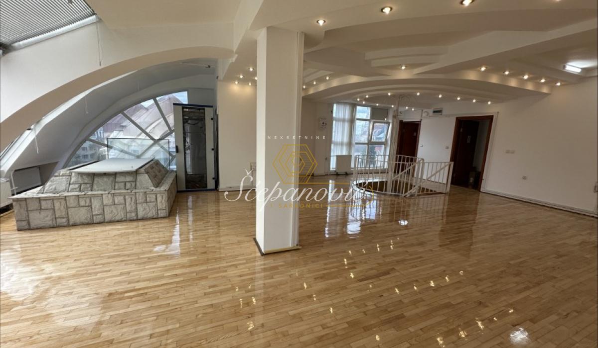 lokali-izdavanje-SkRnfhckwN Petosoban stan na prodaju, Centar, Novi Sad, 238m², 460.000 €