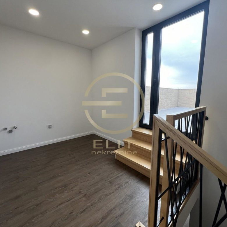 Lokal za izdavanje, Popovica, Novi Sad, 181m², 1.500 €/mes