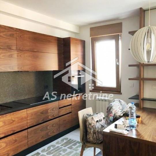 Stan Izdavanje Beograd  70 m2