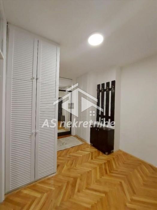 Trosoban stan za izdavanje, Slavija, Beograd, 62m², 1.100 €/mes