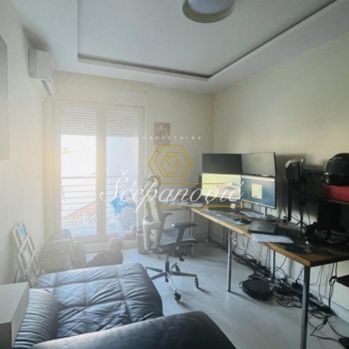 Petosoban stan na prodaju, Rotkvarija, Novi Sad, 181m², 420.000 €