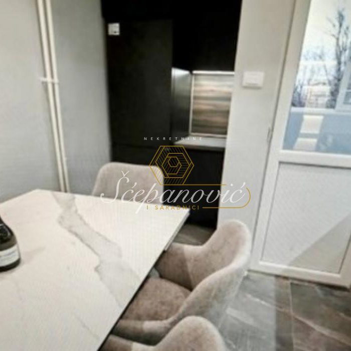 Stan Prodaja Novi Sad  36 m2