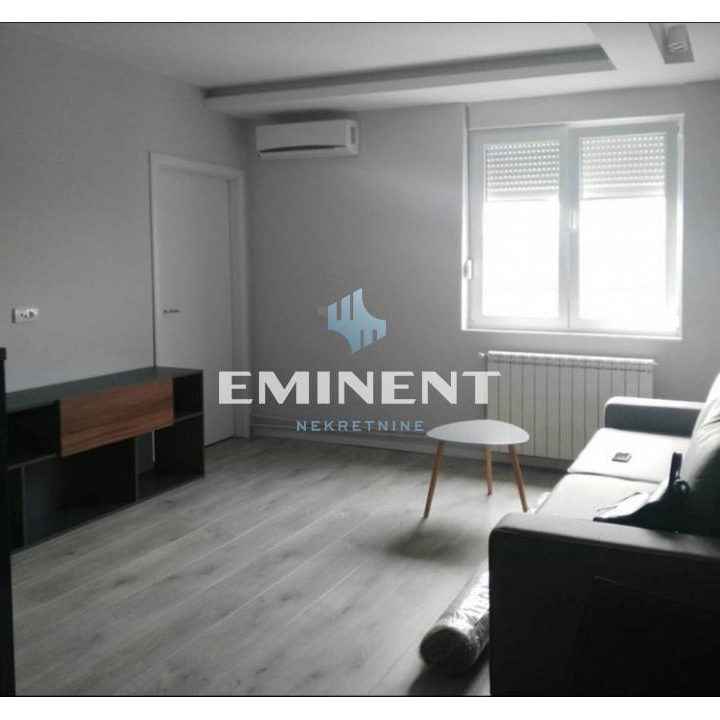 Stan Izdavanje Beograd Skupština 43 m2