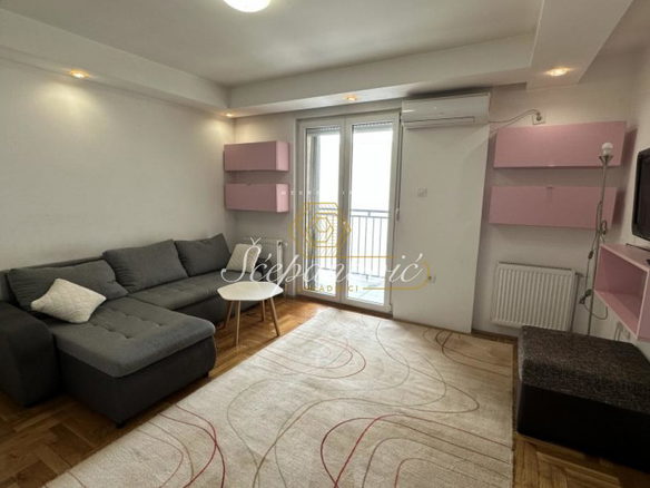 Stan Prodaja Novi Sad  37 m2