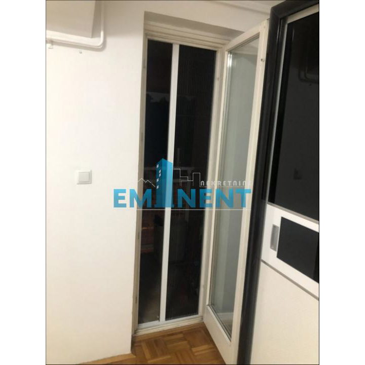 Trosoban stan za izdavanje, Blok 61, Beograd, 85m², 900 €/mes