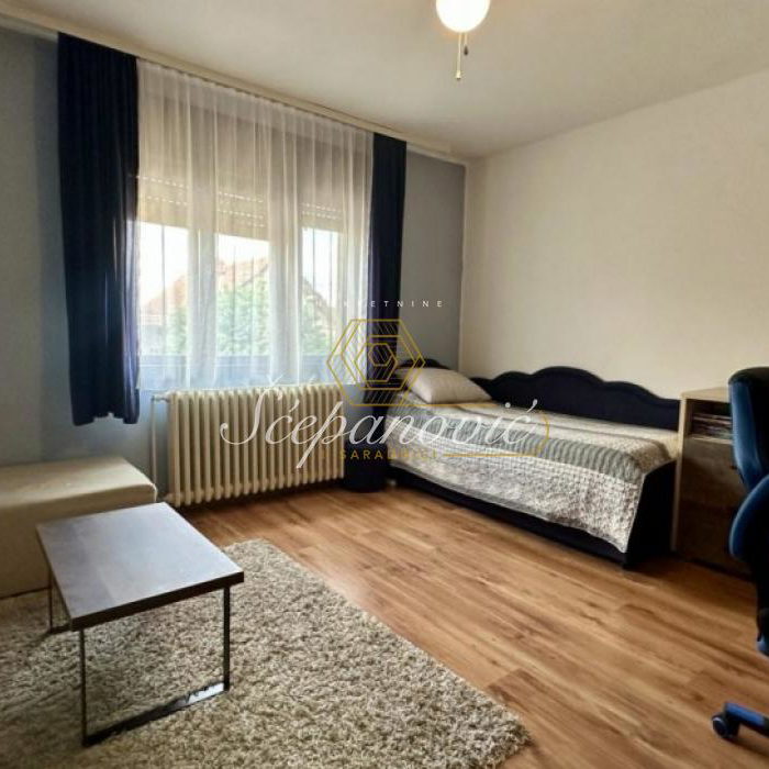 Četvorosoban stan na prodaju, Južni Telep, Novi Sad, 150m², 170.000 €
