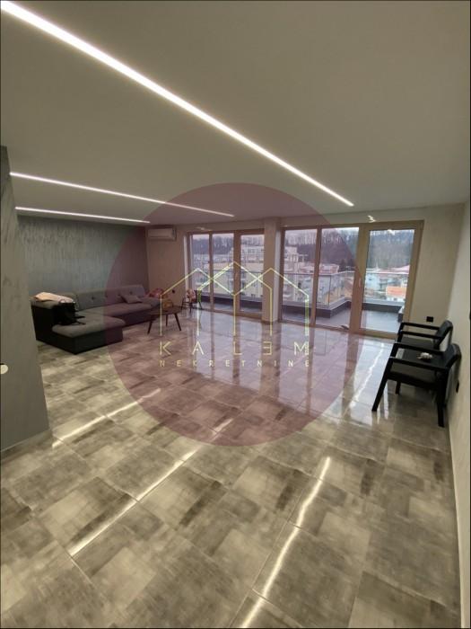 Trosoban stan na prodaju, Centar, Vrnjačka Banja, 133m², 190.000 €