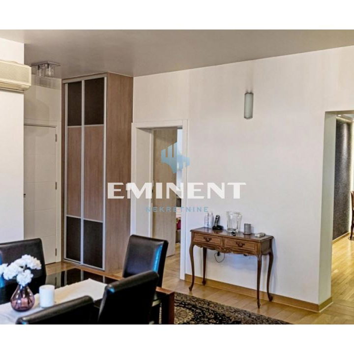 Stan Izdavanje Beograd Dorćol 120 m2
