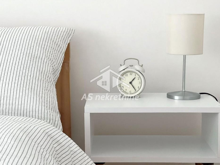 lokali-izdavanje-beograd-3zIfZ6eA2s Stan Izdavanje Beograd Kalenić Pijaca 67 m2