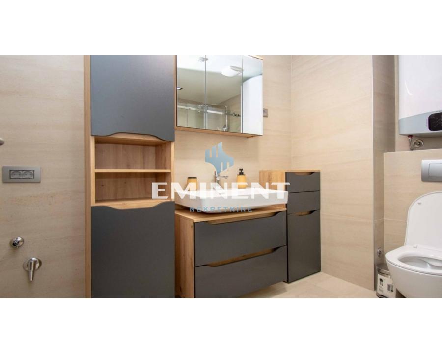 Stan Izdavanje Beograd Blok 65 56 m2