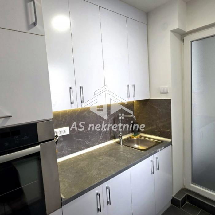 Stan Izdavanje Beograd Slavija 46 m2