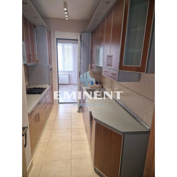 Stan Izdavanje Beograd Voždovačka Crkva 120 m2