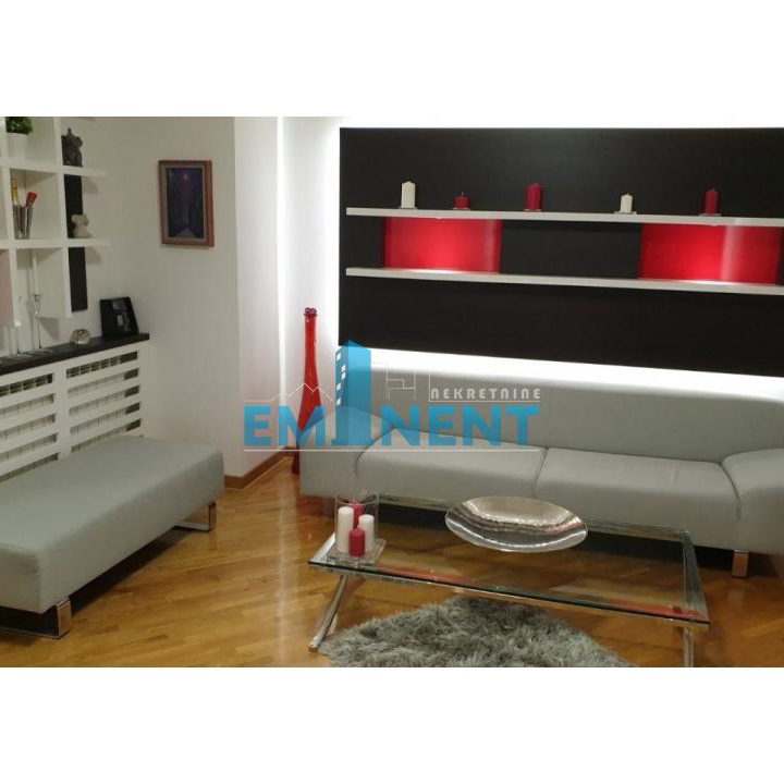 Stan Izdavanje Beograd Hram Svetog Save 60 m2