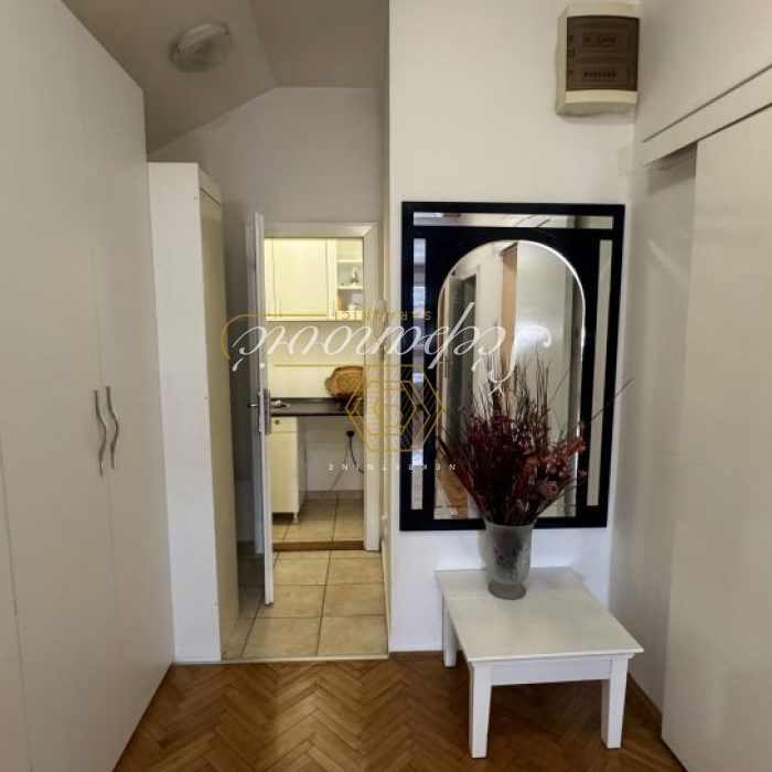 Petosoban stan na prodaju, Centar, Novi Sad, 120m², 330.000 €