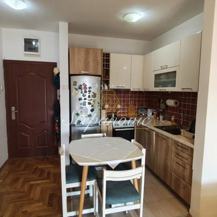 Stan Prodaja Novi Sad  41 m2