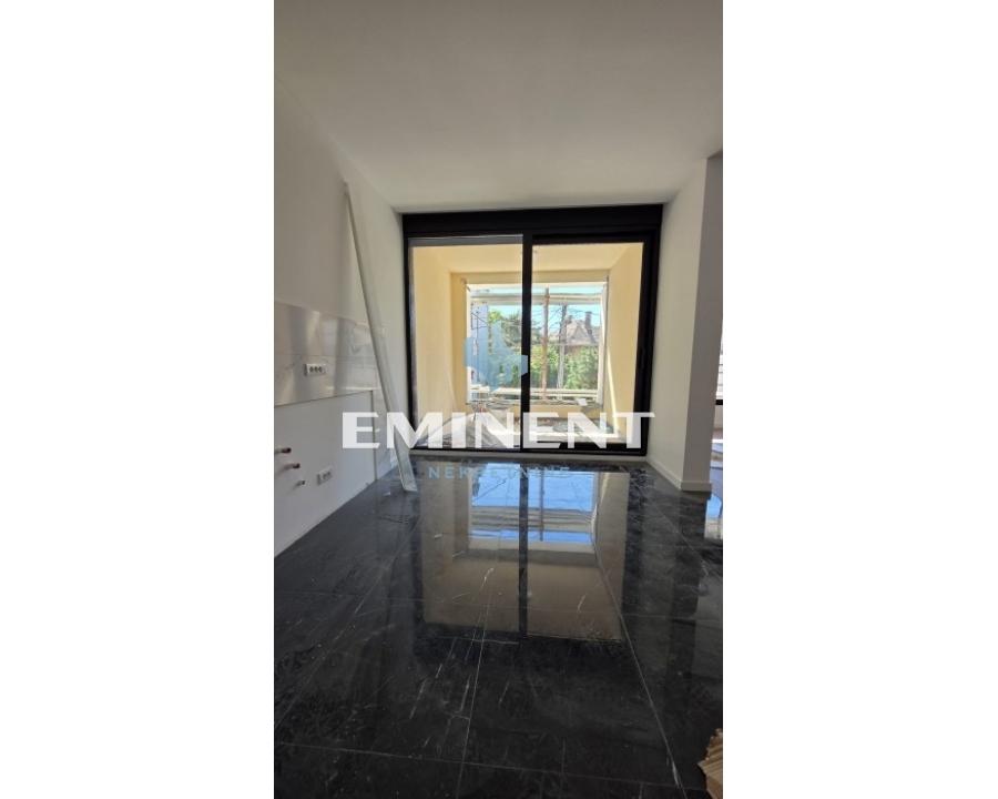 Stan Prodaja Beograd Stan Prodaja Beograd Autokomanda 80 m2