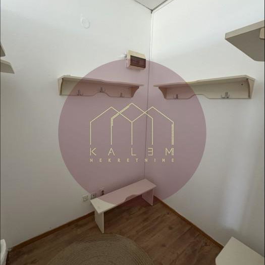 Lokal Izdavanje Beograd Blok 11c - Stari Merkator 51 m2