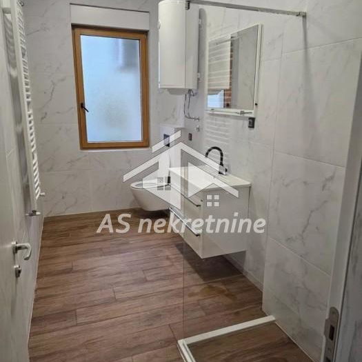 Četvorosoban stan na prodaju, Pravni Fakultet – Vračar, Beograd, 120m², 570.000 €
