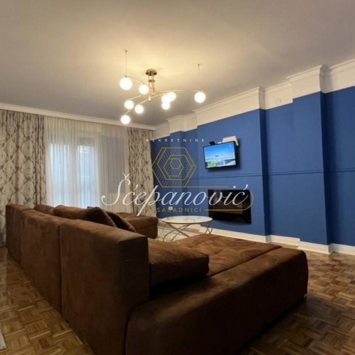 Stan Prodaja Novi Sad  96 m2