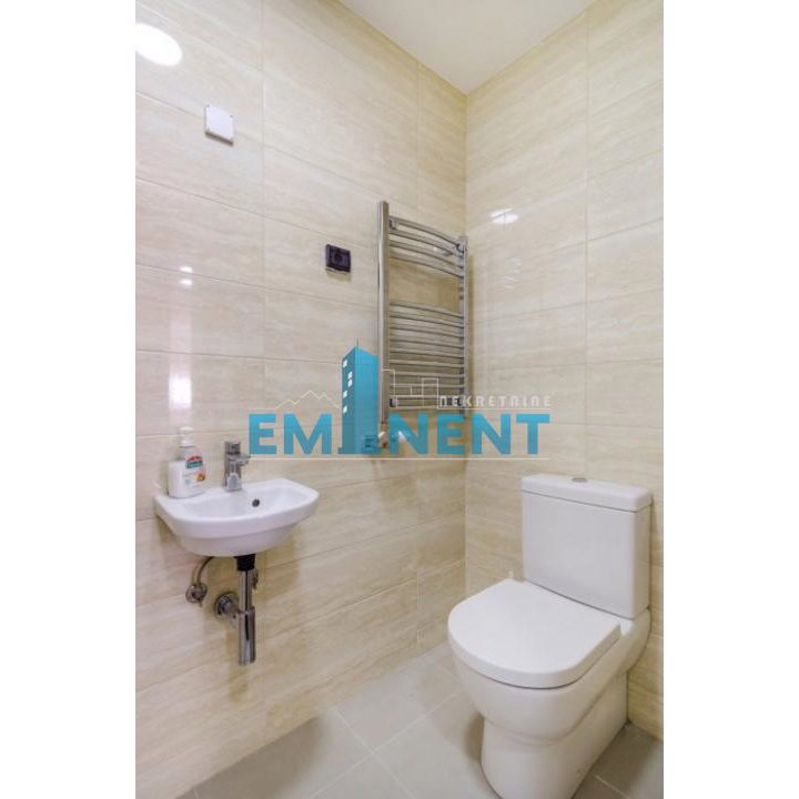 Trosoban stan za izdavanje, A Blok – Blok 67a, Beograd, 60m², 1.280 €/mes