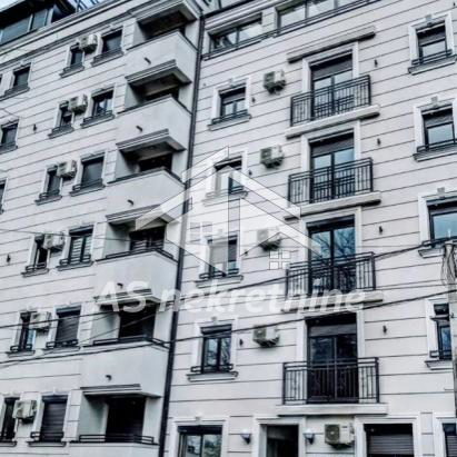 Trosoban stan za izdavanje, Cvetkova Pijaca, Beograd, 60m², 800 €/mes