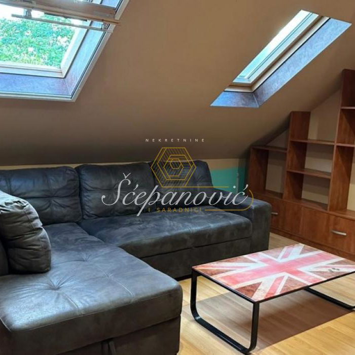Petosoban stan na prodaju, Temerin – Centar, Temerin, 193m², 170.000 €